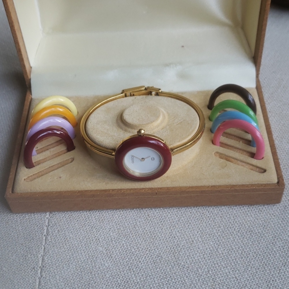 SOLD Vintage Gucci Watch